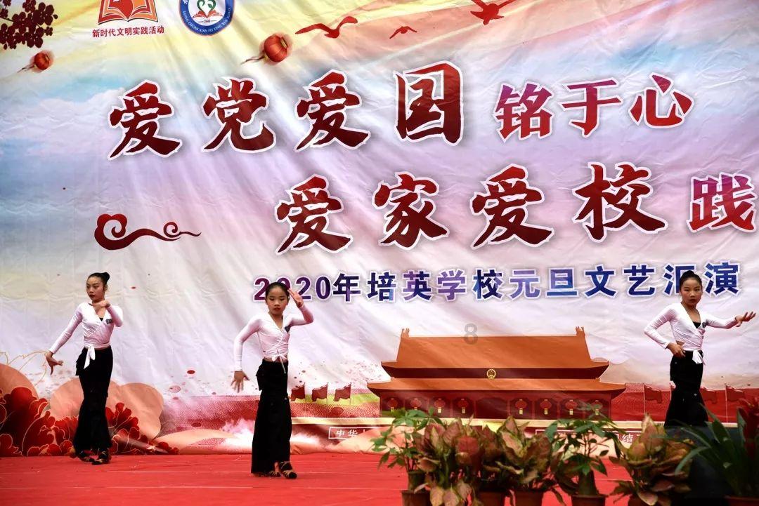 侏罗纪世界进化